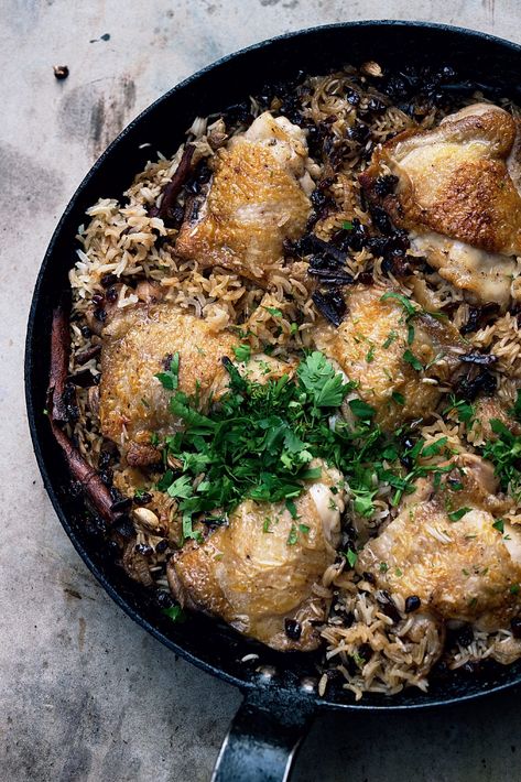 Chicken with Caramelized Onion & Cardamom Rice Ottolenghi Chicken, Cardamom Rice, Otto Lenghi, Yotam Ottolenghi Recipes, Braised Chicken Thighs, Ottolenghi Recipes, Pan Fried Chicken, Braised Chicken, Caramelized Onion