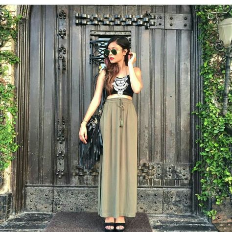 Riya Jain Blogger outfit Blogger Outfits, Newest Trends, Indian Wear, Maxi Skirt, Fashion Show, Clothes For Women, Dresses, How To Wear, Clothes