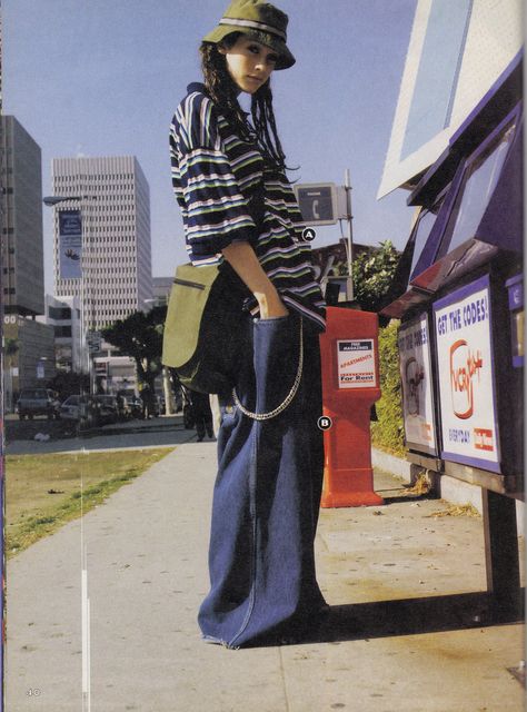 Vogue Editorial, Pakaian Hipster, 90s Skater, Ropa Hip Hop, Look Grunge, Mode Emo, Denim Pattern, Goth Outfit, Fashion 90s