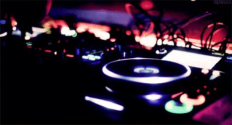 ...dj's playing my song! Dj Gif, Dj Images, Night Gif, Love Backgrounds, Dancing Gif, Dj Music, Banner Gif, Music Pictures, Music Images