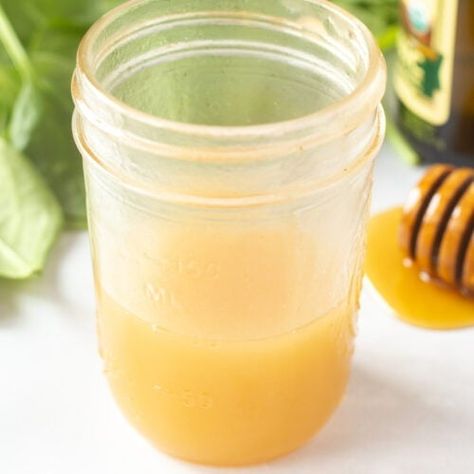 Sweet White Balsamic Vinaigrette Dressing - Hot Pan Kitchen | Recipes for On & Off the Grill! White Balsamic Vinaigrette Dressing, Balsamic Vinaigrette Dressing Recipe, Homemade Coleslaw Dressing, Spinach Avocado Smoothie, Honey Salad Dressing, Homemade Dressing Recipe, Balsamic Dressing Recipe, Balsamic Salad, Balsamic Vinaigrette Salad