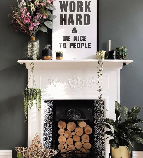 Fireplace Focal Point, Victorian Fireplace Tiles, Interior Design Lounge, Popular House Plants, Fireplace Mantel Surrounds, Victorian Fireplace, Old Fireplace, Cosy Spaces, Chimney Breast