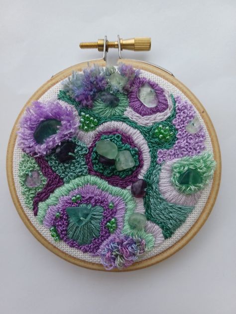 Crystal Work Embroidery, Crystal Embroidery Designs, Agate Embroidery, Gemstone Embroidery, Geode Embroidery, Encrusted Embroidery, Fish Beaded Embroidery, Textured Embroidery, Tactile Design