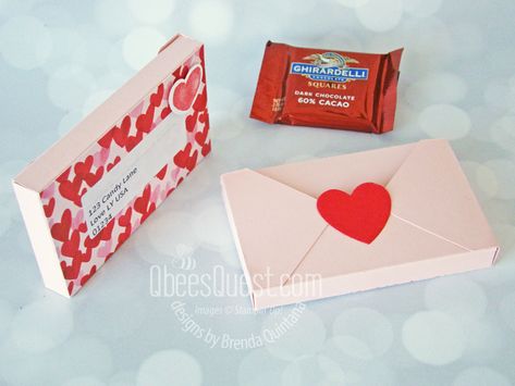 Candy Envelope Tutorial - Qbees Quest Brenda Quintana, 3d Envelope, Box Bag Tutorial, Papercrafting Ideas, Envelope Tutorial, York Peppermint Patty, Paper Candy, Diy Envelope, Peppermint Patties