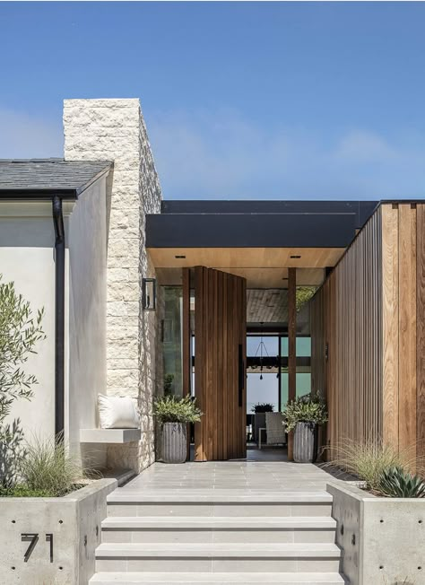 Brandon Architects, Contemporary Exterior, Casa Exterior, Garden Studio, Entrance Door, California Homes, Modern Exterior, Facade House, Indoor Outdoor Living