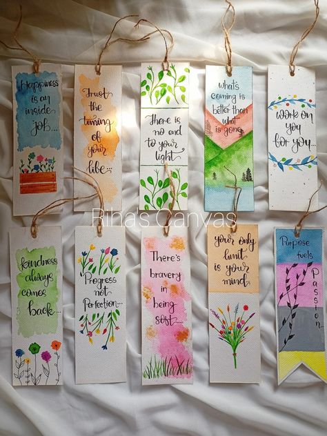 Bookmarks Quotes, File Decoration Ideas, Handmade Bookmarks Diy, Cute Easy Doodles, Creative Bookmarks, Handmade Bookmarks, Diy Journal Books, Bookmark Craft, Bullet Journal Diy