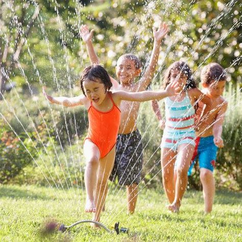 25 Fun Ways to Get Your Kid Playing Outside - Because there are more ways to enjoy nature IRL than playing Pokémon Go. Neighborhood Block Party, Kids Sprinkler, Summertime Fun, Block Party, Summer Activities For Kids, Smart Kids, Staten Island, The Good Old Days, Summer Kids