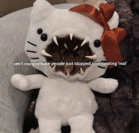 Sanrio Plushies, Creepy Stuffed Animals, Creepy Cute Aesthetic, Charmmy Kitty, Spongebob Funny, Hello Kitty Art, Kawaii Plushies, Hello Kitty Pictures, Hello Kitty Plush