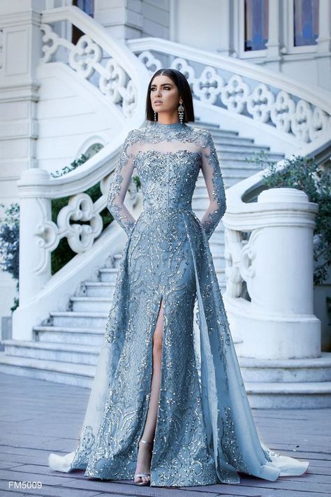 Acotar Gowns, Baju Kahwin, Glamorous Evening Dresses, Exquisite Gowns, Stunning Gowns, فستان سهرة, Gowns With Sleeves, Glam Dresses, Gorgeous Gowns