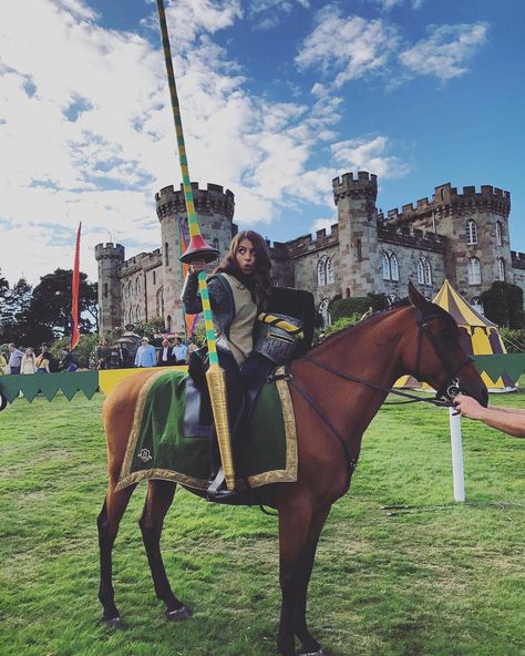 Charlotte Jordan on Instagram: “#BTS from #FreeRein. Let this be a lesson to you kiddie winks - if you severely exaggerate your horse riding abilities in an audition, this…” Free Rein Tv Show, Charlotte Jordan, Cute Horse Pictures, Free Rein, Jordans Girls, Nike Elite Socks, Equestrian Gifts, Horse Trailer, Cute Horses