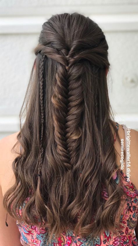 Hair Style Vedio, Cute Quick Hairstyles, Easy Hairstyles For Thick Hair, Traditional Hairstyle, Easy Hair Updos, Video Tiktok, Open Hairstyles, Hair Tutorials Easy, Front Hair Styles