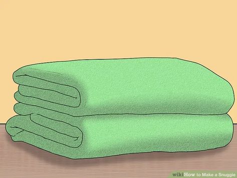 How to Make a Snuggie: 15 Steps (with Pictures) - wikiHow Diy Snuggie Pattern, How To Make A Snuggie Blanket, Snuggie Diy, Diy Snuggie, Fleece Sewing, Snuggie Blanket, Fleece Sewing Projects, Fleece Projects, Sewing Pins