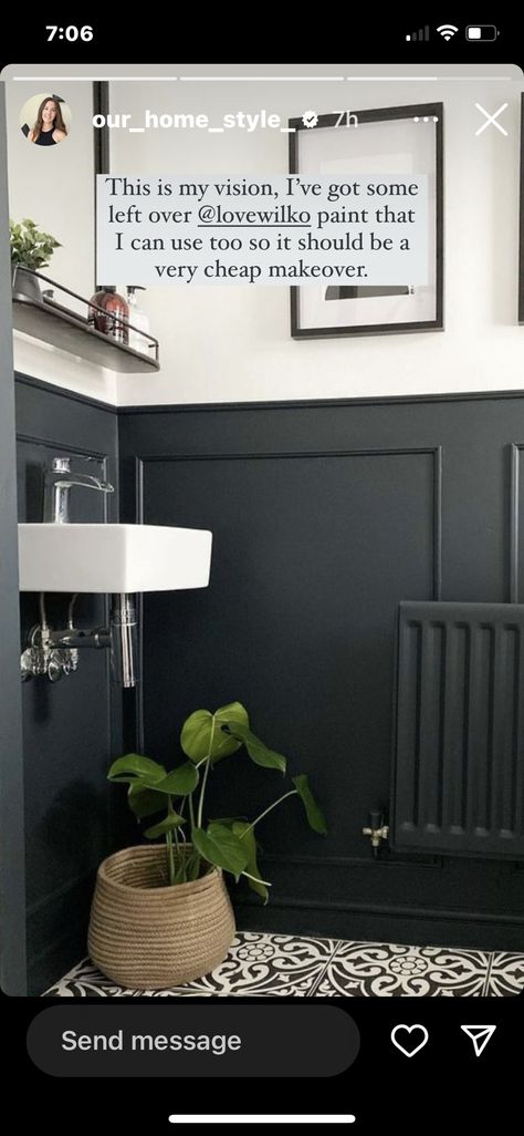 Bathroom With Wainscoting, Cloakroom Toilet Downstairs Loo, Cloakroom Wallpaper, Wainscoting Wall Paneling, Wc Ideas, Diy Bank, Small Downstairs Toilet, Cloakroom Toilet, Toilet Room Decor