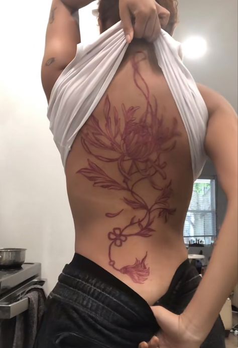 Spine Tattoos For Black Women, Tattoo Branca, Dope Hand Tattoos For Women, Tattoo Ideas Female Baddie, Tattoo Designs Skull, Tattoos For Black Women, Tattoo Designs Floral, Tattoo Designs Black And White, Tattoo Designs Watercolor