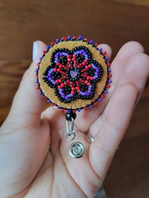 Native American Artwork, Native American Beadwork, Badge Reel, Bead Work, Nativity, Native American, Beading, Beaded Jewelry, Gift Ideas