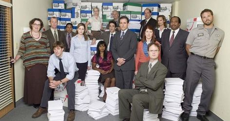 7 Books Everyone On Your Team Should Read Office Cast, Angela Kinsey, The Office Characters, Rainn Wilson, Jim Halpert, Mindy Kaling, John Krasinski, Steve Carell, Michael Scott