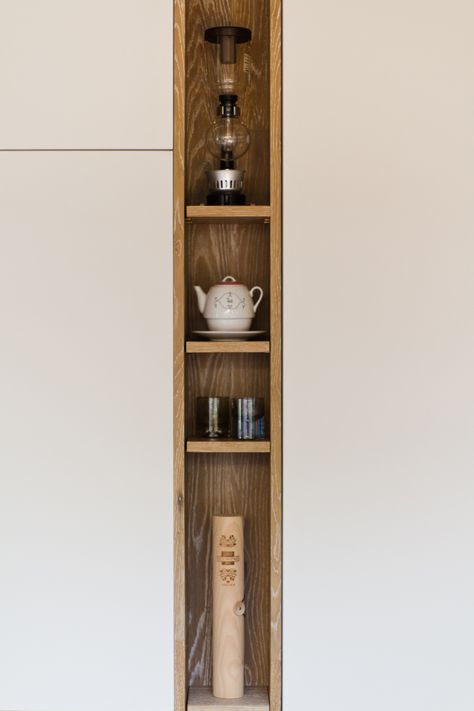 Kitchen Decorative Shelf, Small Wood Shelves, Shelf Detail, Kitchen Niche, Window Kitchen, Kitchen Shelving, Timber Shelves, Wall Shelving, Joinery Design