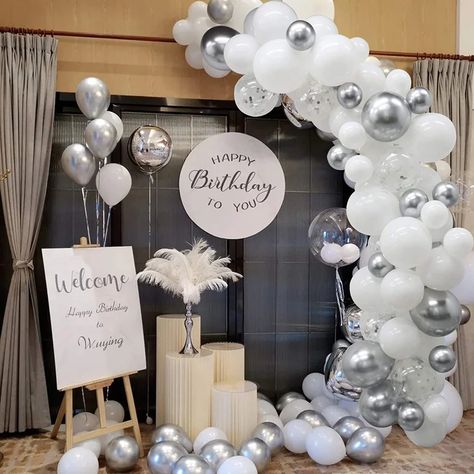 White Silver Balloon Arch, Silver Balloon Arch, Baby Shower Balloon Arch, Gold Confetti Balloons, Silver Balloon, Metallic Balloons, Up Balloons, Bachelorette Party Decorations, White Balloons