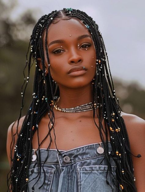 Aesthetic Chain Hairstyles for a Stylish Look Hair Jewelry For Braids Black, Chain Twist Hairstyle, Pearls In Braids, Beads In Hair Braids Black Women, Locs And Beads, Cornrow With Beads, Braids With Charms, Yarn Box Braids, Egyptian Braids