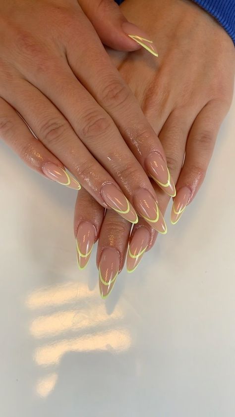 baggesnaglar on Instagram: My first reel lol 🤣 #french outline using color ’Sunshine’ ______ #nails #bling #nailvideos #reelsinstagram #nailreels #nailsofinstagram… French Outline Nails, Outline Nails Design, Outline Nails, French Wedding Nails, Sunshine Nails, Fresh Nails, French Acrylics, Nails Bling, Beauty Bible