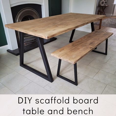 Scaffold board table and bench Scaffold Board Table, Hairpin Leg Dining Table, Dining Table Bench, Geometric Chair, Dining Table Height, Kitchen Bar Table, Board Table, Diy Dining Table, Industrial Dining Table