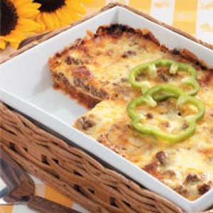 mmm bbq lasagna! one of my girlfriends made this and it was delicious!!! Bbq Lasagna, Slow Cooker Lasagna, Traditional Lasagna, Barbecue Chicken, Barbecue Recipes, Lasagna Recipe, Picnic Foods, Pampered Chef, Taste Of Home