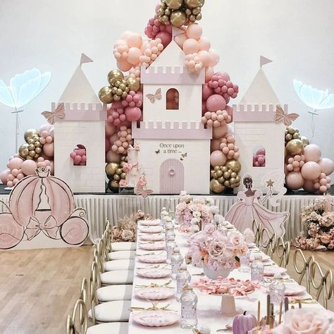 Poppy Greenhalgh | Fairytales really do come true o The most magical princess party teaparty for Timore's 5th birthday The cutest princess tea table & our… | Instagram Baby Princess Party, Castle Birthday Party, Sweet Treats Party, Fairytale Birthday, Day Planning, Magical Princess, Barbie Theme Party, Princess Birthday Party Decorations, Disney Princess Babies