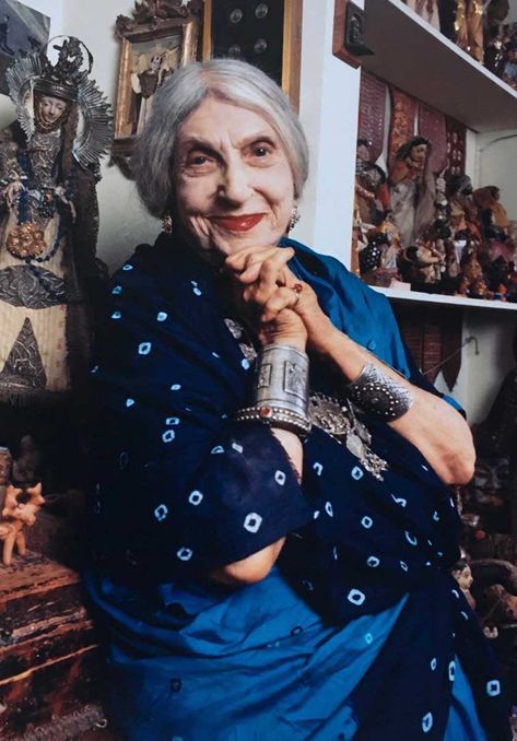 5 Famous Works by Beatrice Wood You Should Know Beatrice Wood, Senior Style, The Alchemist, Artistic Space, City Woman, Older Style, Dull Colors, Moving To California, Glaze Ceramics