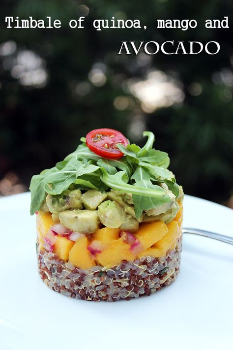 Mango And Avocado, Starter Dishes, Sushi Recipes, Avocado Recipes, Food Presentation, Food Plating, Raw Food Recipes, Food Design, Quinoa