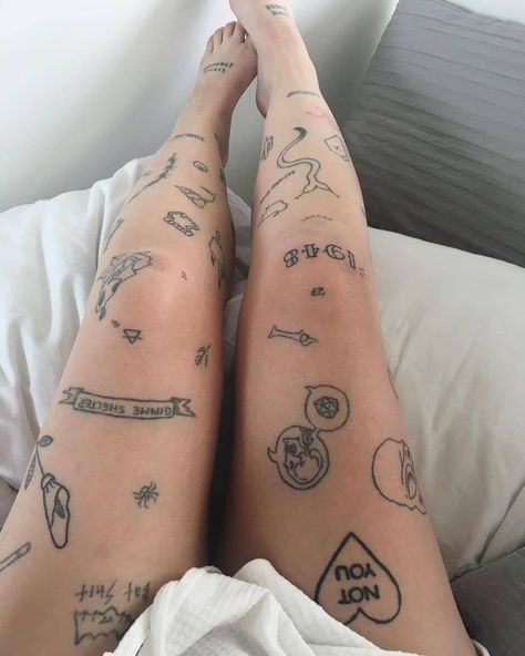 Targaryen Tattoo, People With Tattoos, Dragons Tattoo, Grunge Tattoo, Stick N Poke Tattoo, Stick N Poke, Leg Tattoos Women, Poke Tattoo, Stick And Poke