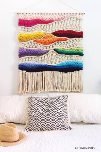 Macrame Decoration, Simpul Makrame, Modern Macrame Wall Hanging, Macrame Weaving, Macrame Wall Hanging Tutorial, Tutorial Macramé, Simple Macrame, Macrame Wall Hangings, Macrame Wall Hanging Diy