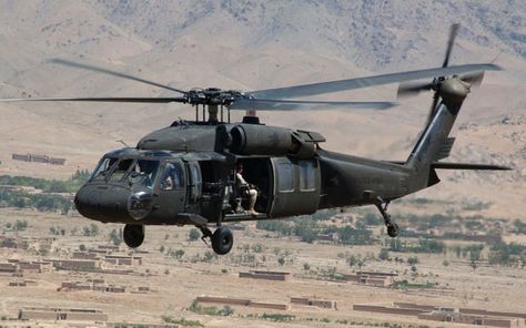 Battle Of Mogadishu, Blackhawk Helicopter, Army Helicopter, Black Hawk Helicopter, Black Hawk Down, Aircraft Images, Military Hardware, Aircraft Photos, Black Hawk