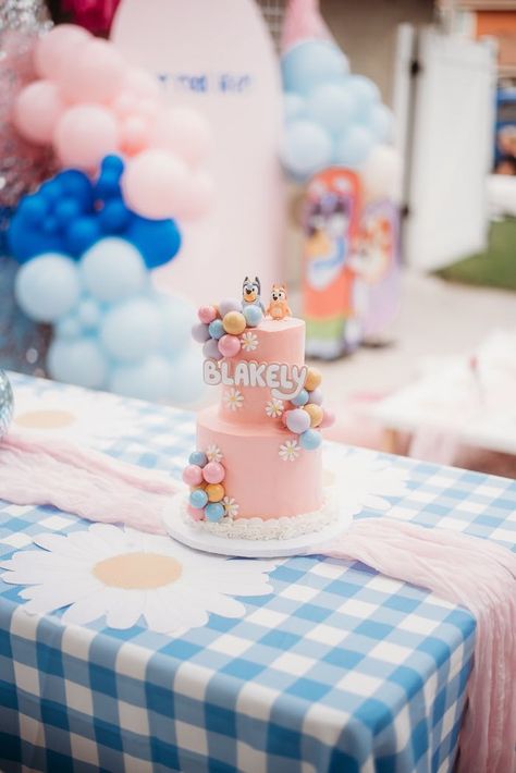 Kara's Party Ideas This episode of Bluey is called…Birthday Party | Kara's Party Ideas Bluey Themed Party, Bluey Birthday Party Ideas, Fiesta Bluey, Daisy Table, Bluey Mom, Bluey Birthday Party, 2nd Birthday Party For Girl, Second Birthday Ideas, Bluey Birthday