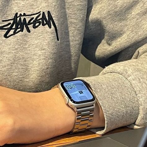 luxury apple watch strap rolex style Apple Watch Aesthetic Men, Apple Watch Aesthetic, Apple Watch Men, Apple Watch Fashion, Produk Apple, Cute Watches, Apple Watch Accessories, Apple Watch Case, Watches Unique