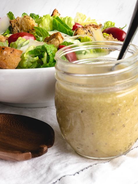 Easy Caesar Salad Dressing, Vinaigrette Recipes Easy, Caesar Salad Dressing Recipe, Honey Mustard Vinaigrette, Poppyseed Dressing, Citrus Vinaigrette, Salad Dressing Recipe, Easy Salad Dressing, Poppy Seed Dressing