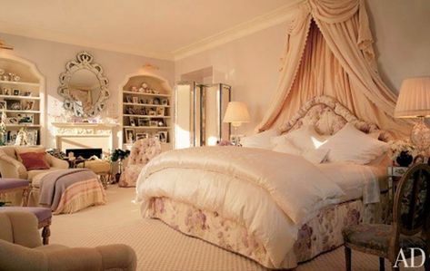 Mario Buatta, Elegant House, Romantic Room, House Deco, Bloxburg Ideas, Dekorasi Kamar Tidur, Princess Room, Pink Bedrooms, Bedroom Decor Design