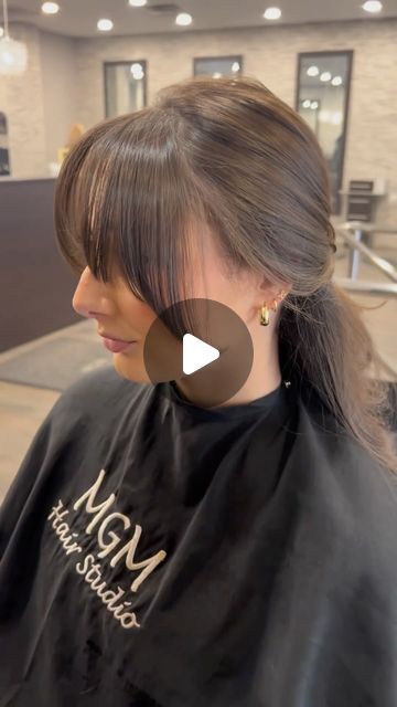 Split Fringe Hairstyles, Long Bob Hair With Curtain Bangs, Long Textured Haircut With Curtain Bangs, Hair Up Curtain Bangs, Fall Haircuts For Long Hair, Medium Hair Layers Bangs, Beef Curtain Bangs, Diy Bottleneck Bangs, Bangs Round Face Shoulder Length