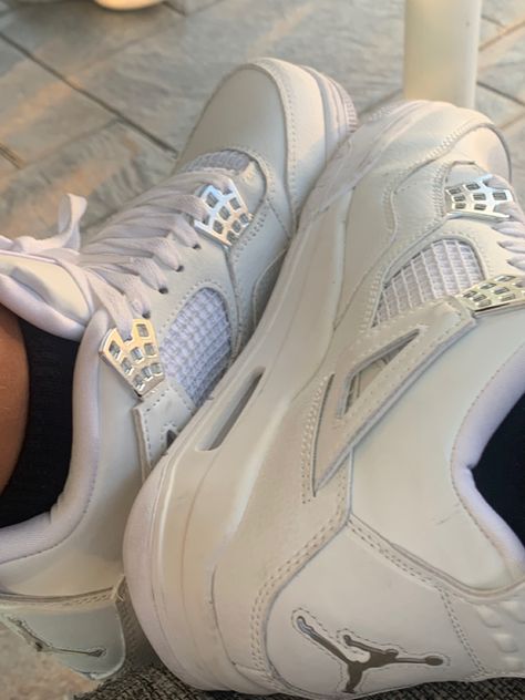 Jordan 4 Pure Money, Swag Shoes, Birthday Wishlist, Pretty Shoes, Jordan, Money, Pure Products, Sneakers