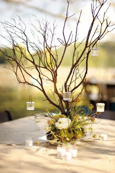 branches and hanging votives rustic wedding centerpiece | Tulle & Chantilly Wedding Blog Branch Centerpieces, Deco Champetre, Tafel Decor, Rustic Wedding Centerpieces, Wedding Table Decorations, Wedding Planning Checklist, Salou, Georgia Wedding, Decoration Table