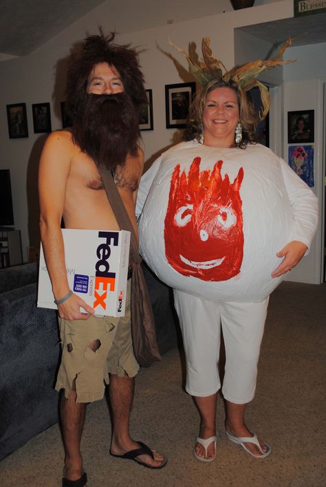 My husband and I as Tom Hanks and Wilson from the movie Castaway. It took almost two weeks to make my Wilson costume. I had to paper mache a 4 foot beach ball I bought on amazon, then I painted it with primer and my husband painted the Wilson face and the Wilson word logo on the back. Sully And Boo Costume, Two Person Costumes, Cosmo Und Wanda, Cosmo And Wanda Costume, Cool Couple Halloween Costumes, Halloween Costumes To Make, Cosmo And Wanda, Carnaval Costume, Bff Halloween Costumes