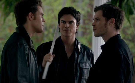 Stefan Damon, Damon And Stefan Salvatore, Damon Salvatore Vampire Diaries, 100 Quotes, Flipagram Instagram, Damon And Stefan, Cute Guy Pics, Vampire Diaries Wallpaper, Vampire Boy