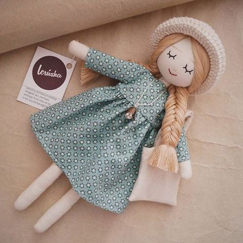 Handmade Dolls Patterns, Dolls Handmade Diy, Diy Rag Dolls, Homemade Dolls, Cloth Dolls Handmade, Rag Doll Pattern, Rag Dolls Handmade, Fabric Toys, Doll Tutorial