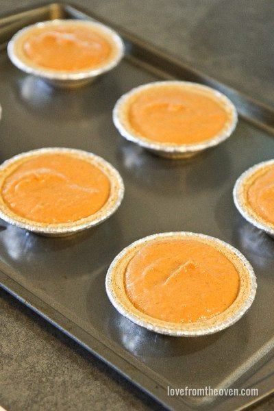 Individual Pumpkin Pie Recipe, Pumpkin Pie Condensed Milk, Individual Pumpkin Desserts, Individual Pumpkin Pies, Mini Pumpkin Pie Recipe, Individual Pumpkin Pie, Mini Pumpkin Pies Recipe, Libbys Pumpkin Pie, Mini Pumpkin Pie