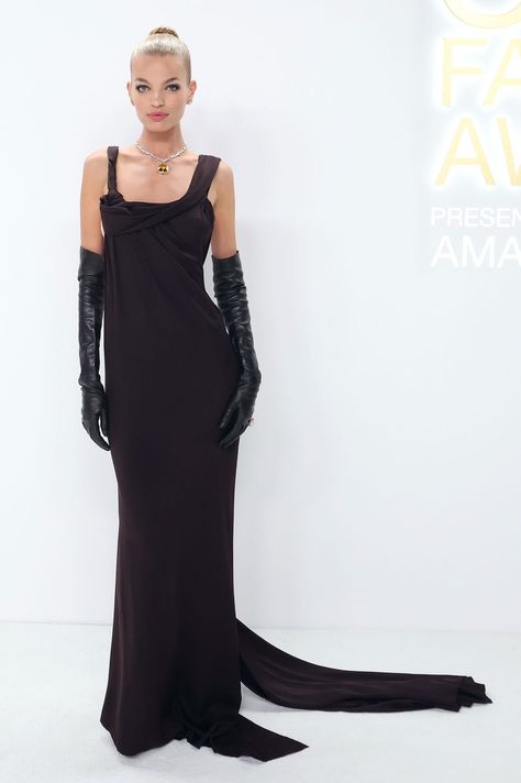 CFDA Fashion Awards - Arrivals Tom Ford 2022, Messy Top Knots, Gucci Gown, Cfda Fashion Awards, Cfda Awards, Catwalk Collection, Image Model, Demi Moore, Fashion Awards