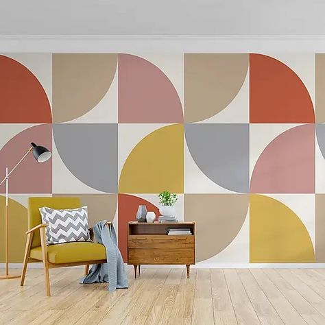 Mural For Kitchen Wall, Color Block Door, Funky Accent Wall Ideas, Retro Wall Design, Multi Color Wall Paint Ideas, Accent Wall Geometric Design, Deco Retro Vintage, Wallpaper For Kitchen The Wall, Unique Painting Ideas For Walls