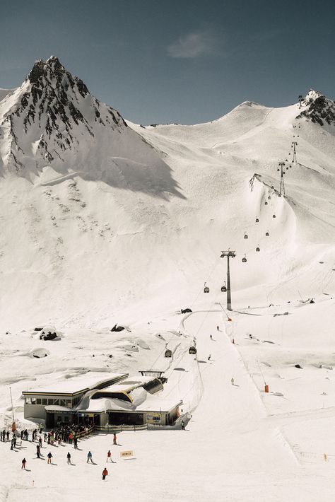 Ski Resort Aesthetic, Skiing Aesthetic, Ski Aesthetic, Ski Slope, Ski Instructor, Snow Trip, Ski Vacation, Ski Holidays, Ski Season