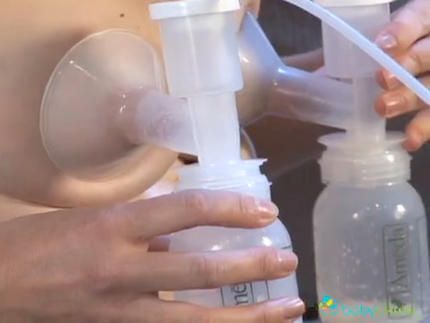 How to use a breast pump | video Post Pregnancy, Low Estrogen, Parenting Videos, Breast Pump, Baby Center, Healthy Babies, Drink Milk, Breast Pumps, Fitness Workout For Women