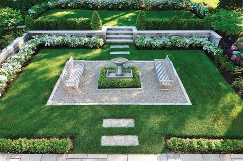 Formal Gardens Design, Colonial Landscaping, Heritage Garden, Colonial Garden, Formal Garden Design, Parterre Garden, Beautiful Home Gardens, Landscaping Inspiration, Georgian Bay