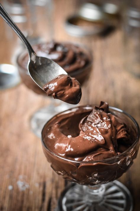 Chocolate Pudding Desserts, Chocolate Pudding Recipes, Popular Desserts, Creamy Desserts, Ice Cream Desserts, Chocolate Shavings, Chocolate Pudding, Double Chocolate, Pudding Recipes