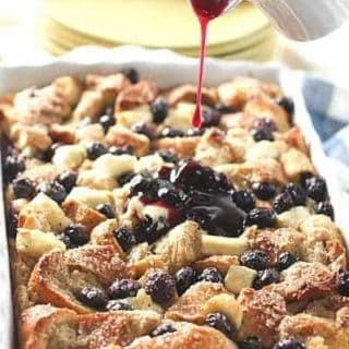 Blueberry and Cream Cheese French Toast Casserole - Laughing Spatula Blueberry French Toast Casserole, Stuffed French Toast Cream Cheese, French Toast Casserole Recipes, Brunch Casserole, Toast Casserole, Breakfast Casserole Easy, Blueberry Cream Cheese, English Muffins, Brunch Dishes